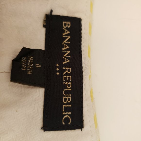 Women’s Banana Republic Shorts - Picture 3 of 7